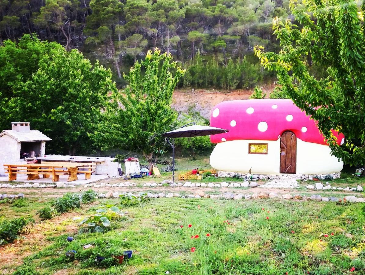 Krka Fairytale Village Rupe Exterior photo