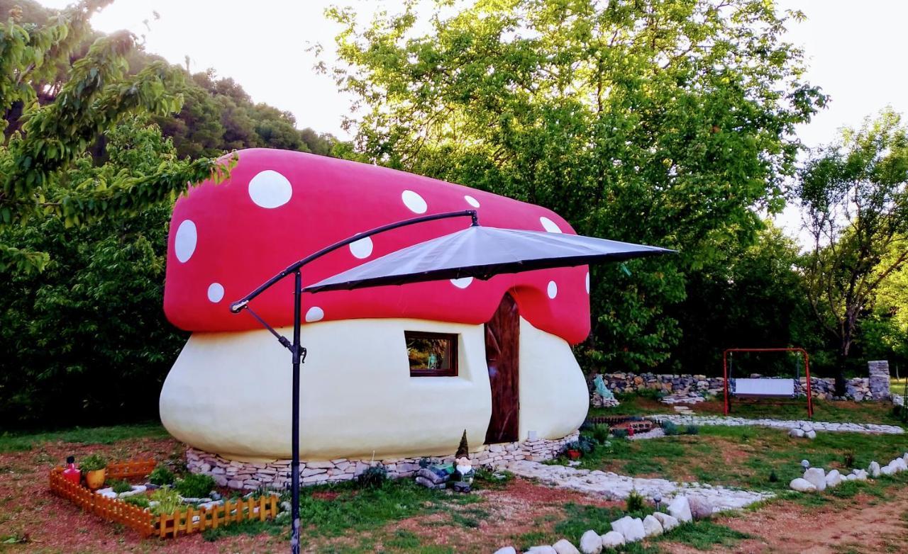 Krka Fairytale Village Rupe Exterior photo